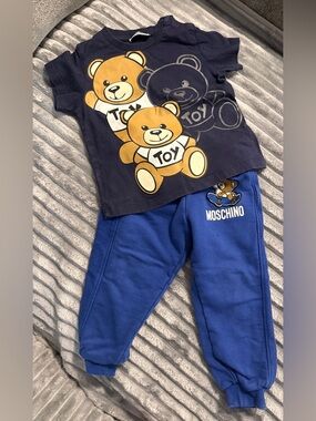 Moschino Baby Teddy Bear T-Shirt & Jogger Set